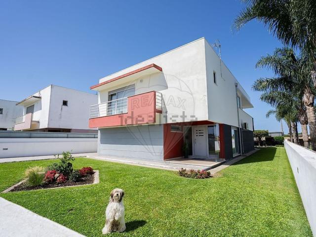Casa venda em Oliveira Do Bairro, Aveiro