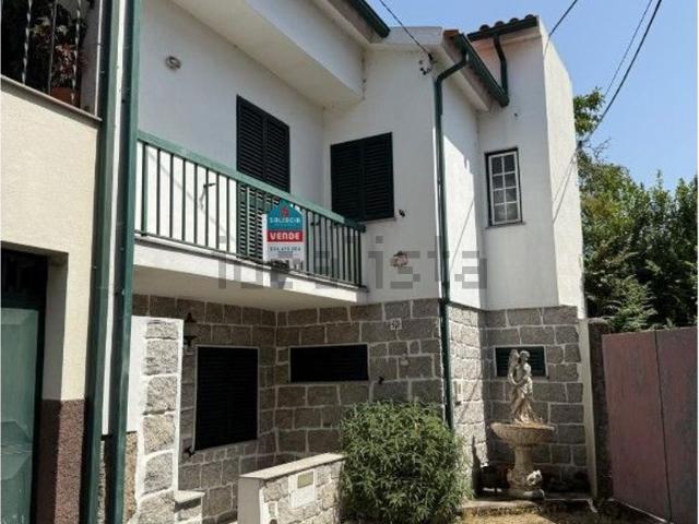 Moradia venda em Cabanas De Viriato