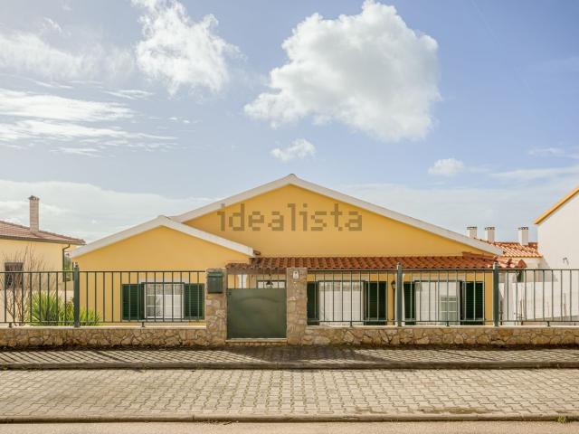 Casa venda em Cadaval e Pêro Moniz, Cadaval