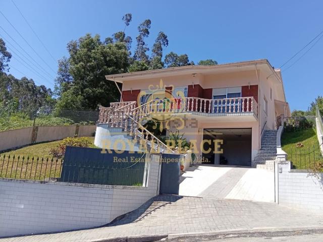Casa venda em Caldas de São Jorge, Santa Maria da Feira
