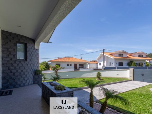 Casa venda em Santa Maria Da Feira, Aveiro