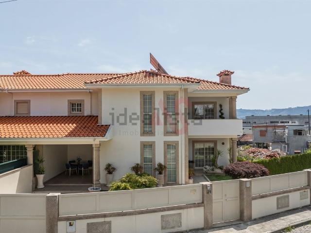 Casa venda em Caldas de Vizela (São Miguel e São João), Vizela