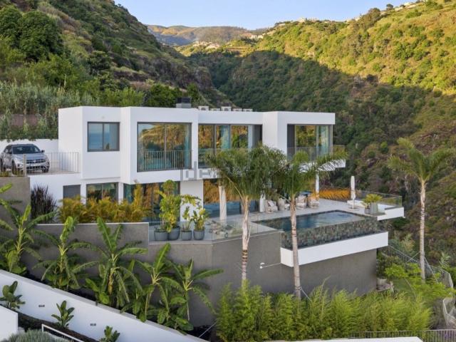 Casa venda em Estreito da Calheta, Calheta