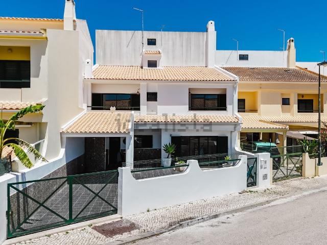Casa venda em Albufeira e Olhos de Água, Albufeira
