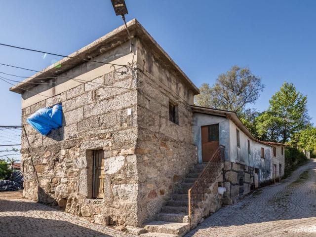 Casa venda em Nasce, Póvoa De Lanhoso