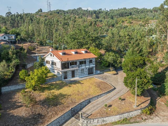 Casa venda em Póvoa De Lanhoso, Braga