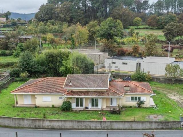 Casa venda em Póvoa De Lanhoso, Braga