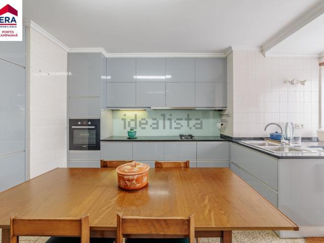 Casa venda em Bela, Porto