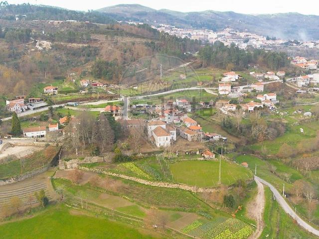 Casa venda em Freixeiro, Baião