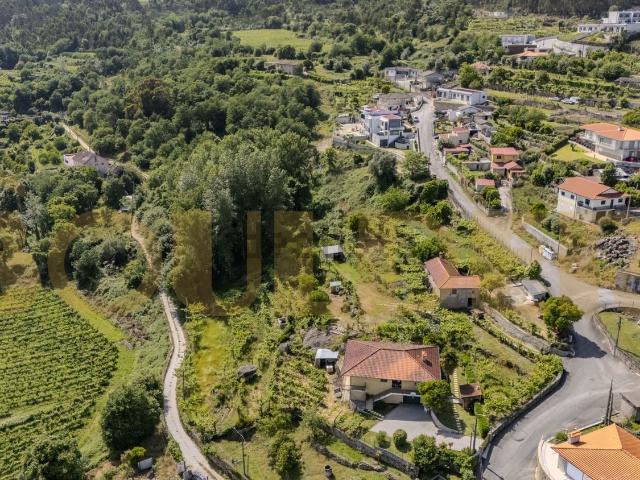 Casa venda em Além da Veiga, Póvoa De Lanhoso