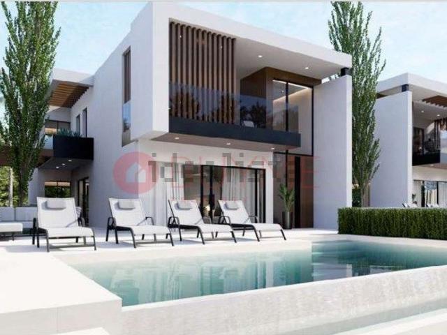 Moradia alugar em Quarteira, Vilamoura