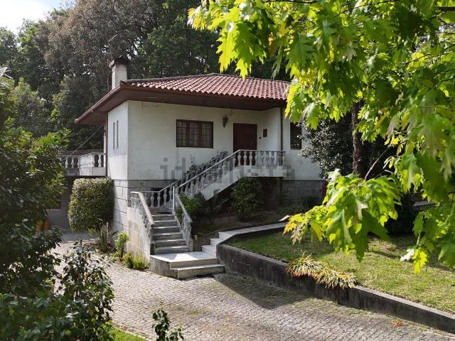 Casa venda em Candoso São Tiago e Mascotelos, Guimarães
