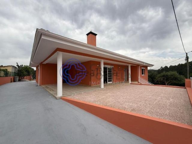 Casa venda em Framil, Santa Maria Da Feira