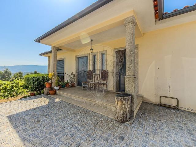 Casa venda em Celorico De Basto, Braga