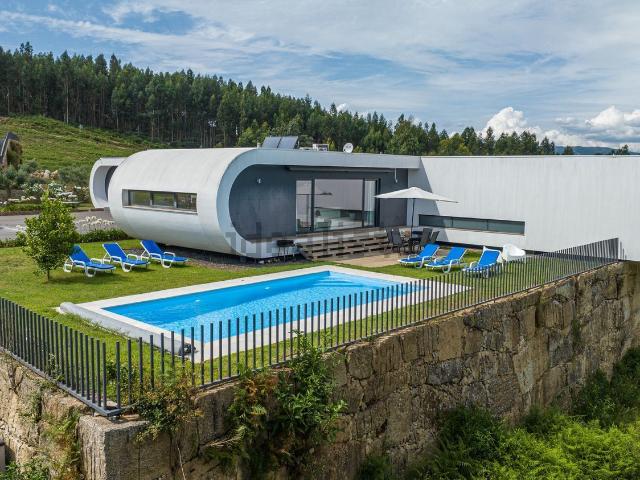 Casa venda em Cerdeirinhas, Celorico De Basto