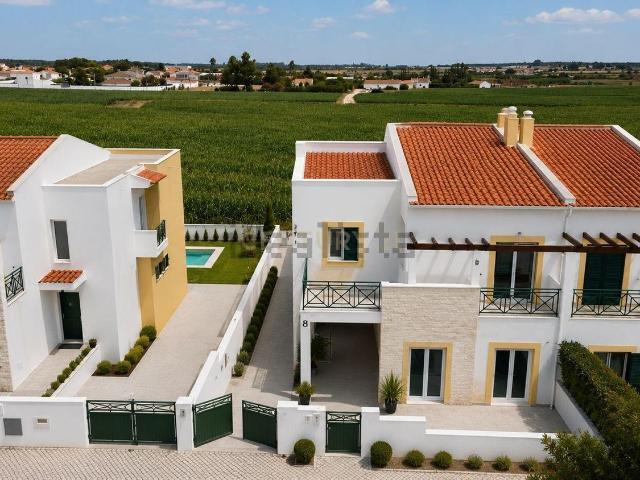 Casa venda em Taipadas, Montijo