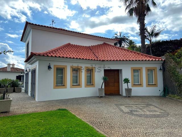 Moradia alugar em Caniço, Garajau