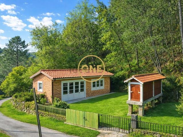 Casa venda em Parada Do Bouro, Braga