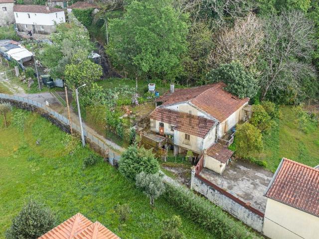Casa venda em Parada Do Bouro, Braga