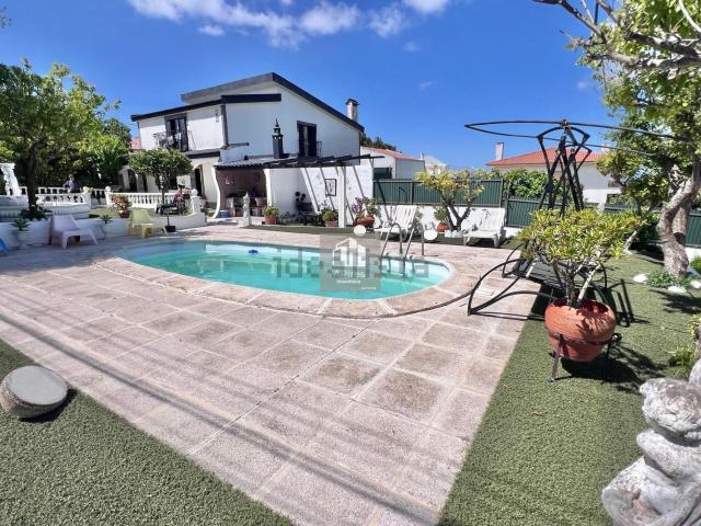 Casa venda em São Pedro da Trafaria, Almada