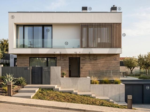 Casa venda em Funchalinho, Almada