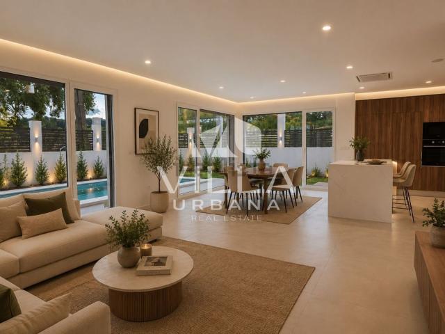 Casa venda em Funchalinho, Almada