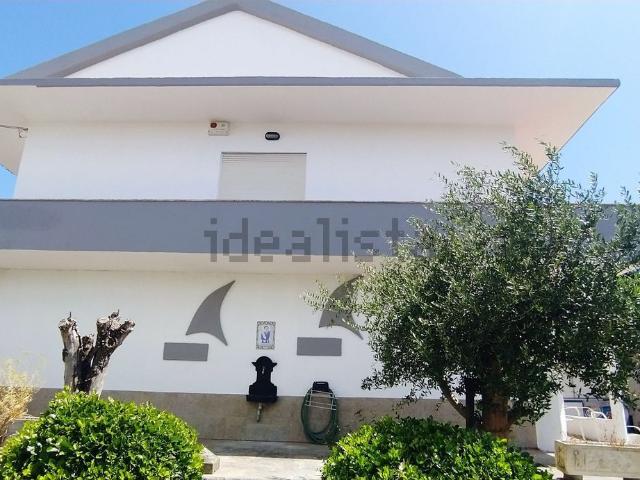 Casa venda em Capuchos, Caparica