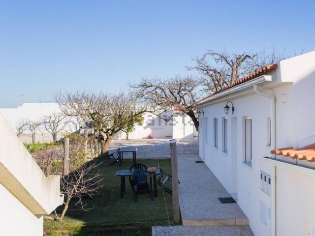 Casa alugar em Capuchos, Almada