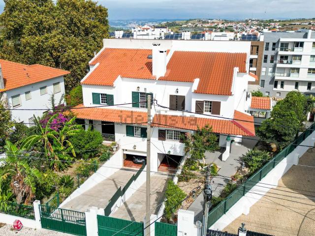 Casa venda em Pêra de Cima, Almada