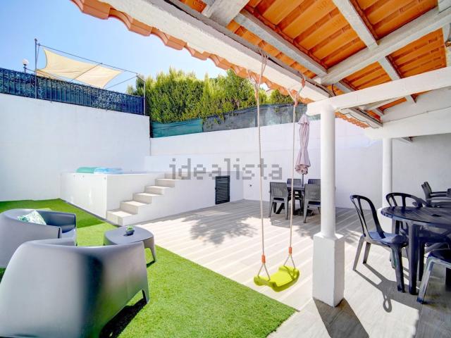 Casa venda em Capuchos, Almada