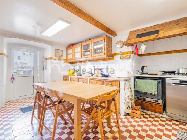 Casa venda em Bairro da Portela, Oeiras