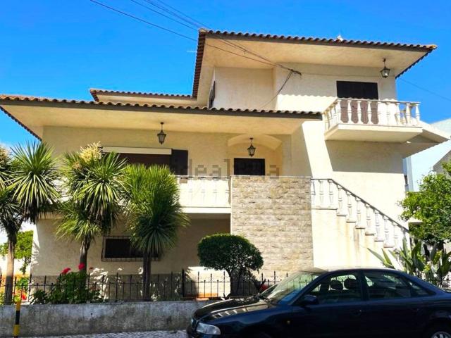Moradia venda em Carregado