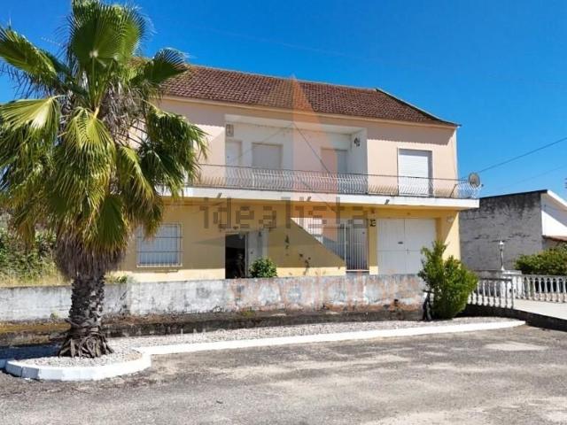 Casa venda em Chamusca, Santarém