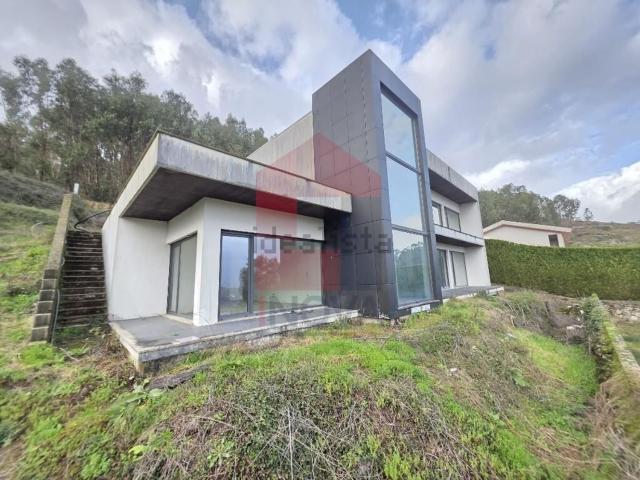 Casa venda em Carreiras (São Miguel) e Carreiras (Santiago), Vila Verde