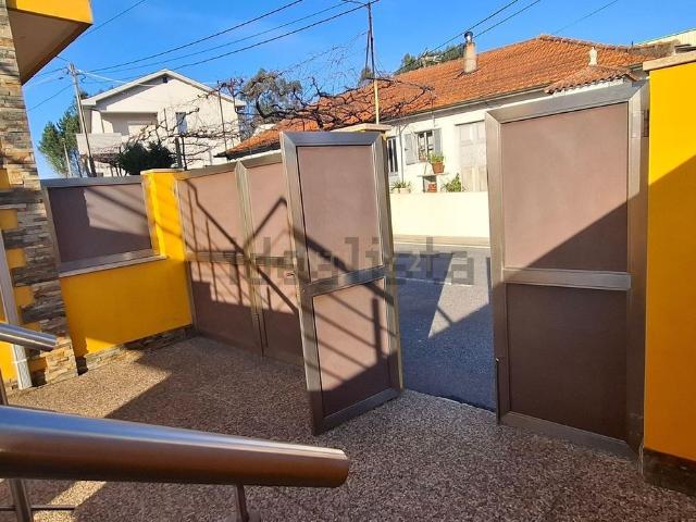Casa venda em Carvalhosa, Porto