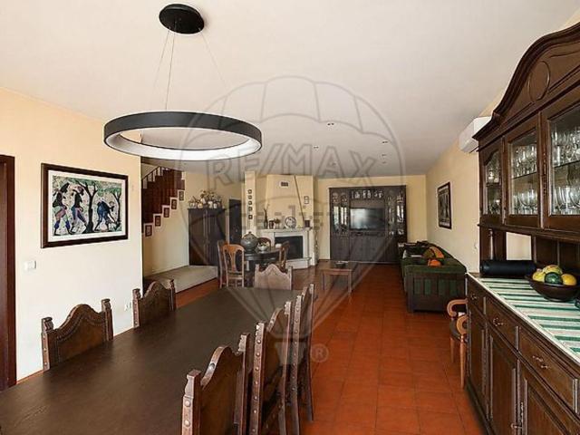 Casa venda em Carvalhosa, Porto
