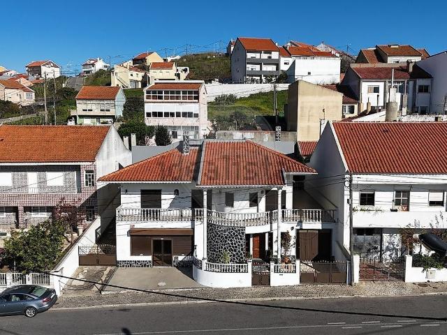 Moradia venda em Casal De Cambra