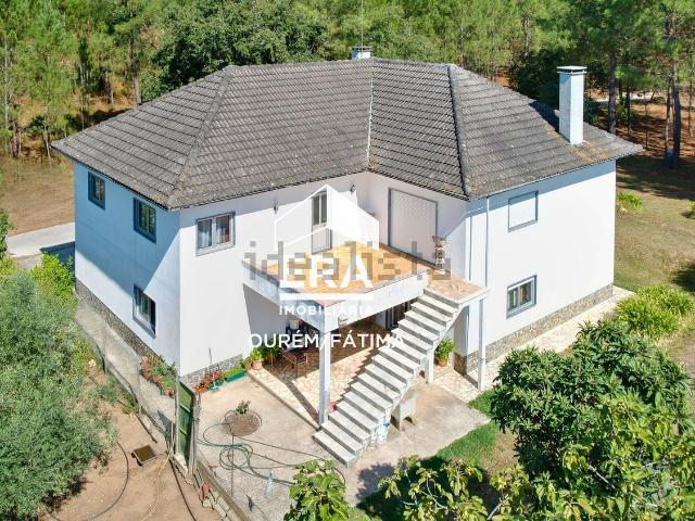 Casa venda em Ourém, Santarém