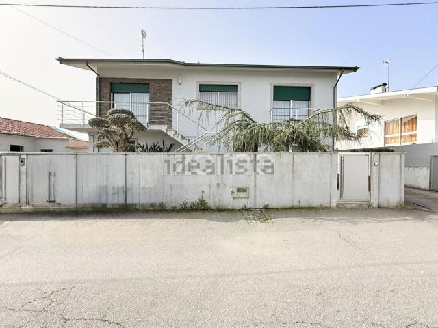 Casa venda em Gavião, Braga