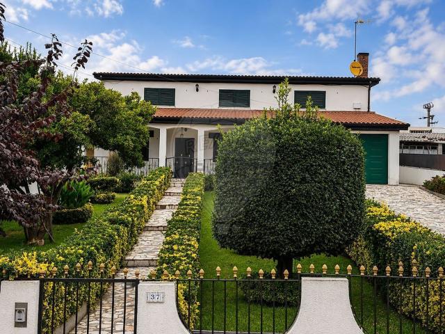 Casa venda em Maia, Barca
