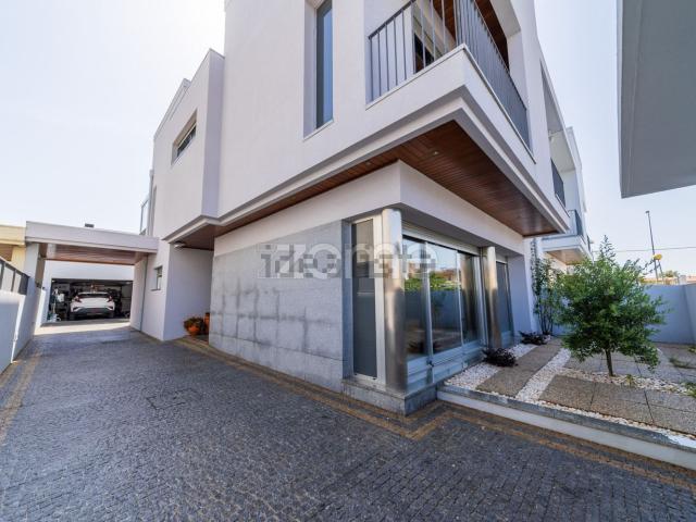 Casa venda em Maia, Barca