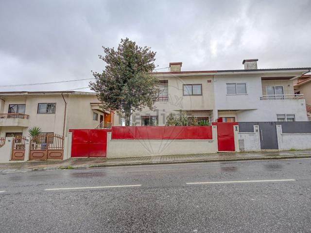 Casa venda em Maia, Barca