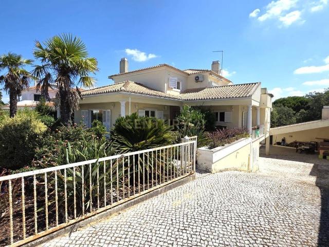Casa venda em Sesimbra (Castelo), Sesimbra