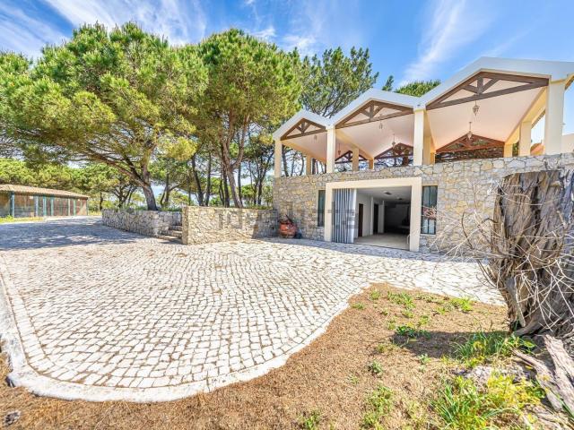 Casa venda em Sesimbra (Castelo), Sesimbra
