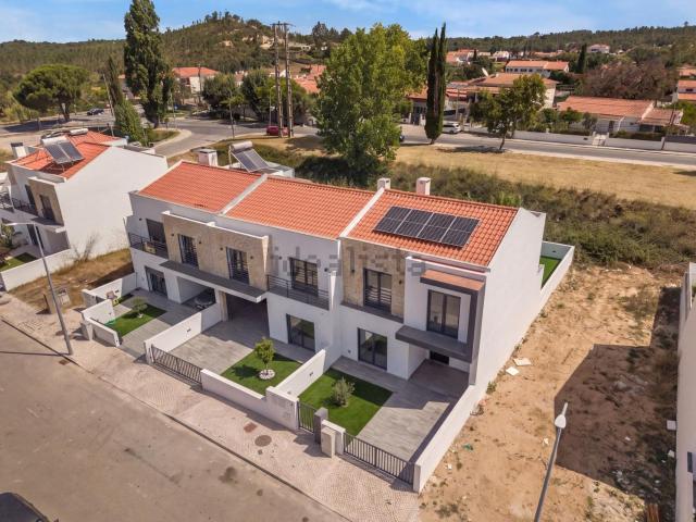 Casa venda em Sesimbra (Castelo), Sesimbra