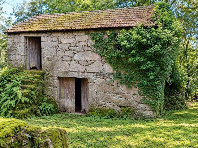 Casa venda em Cavez, Cabeceiras de Basto