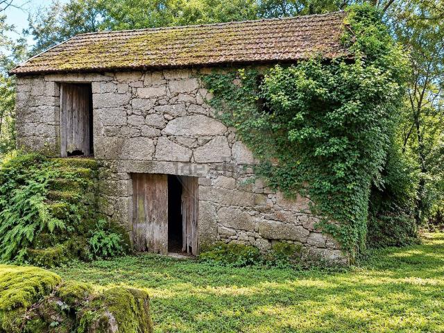 Casa venda em Cavez, Cabeceiras de Basto