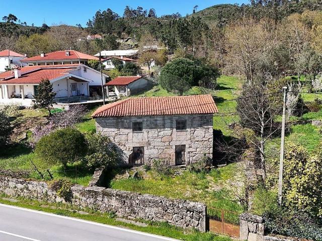 Casa venda em Cavez, Cabeceiras de Basto