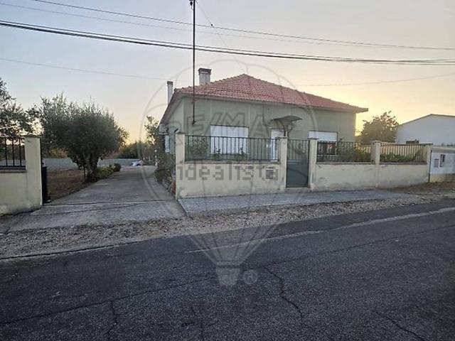 Casa venda em Ourém, Santarém