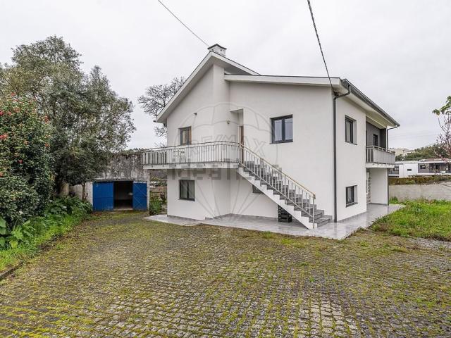 Casa venda em Noval, Braga
